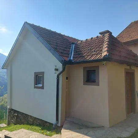 Holiday home Legat Tri Brata