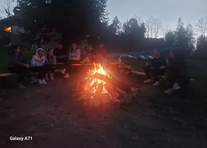 Legat Tri Brata Tatil Evi Ivanjica